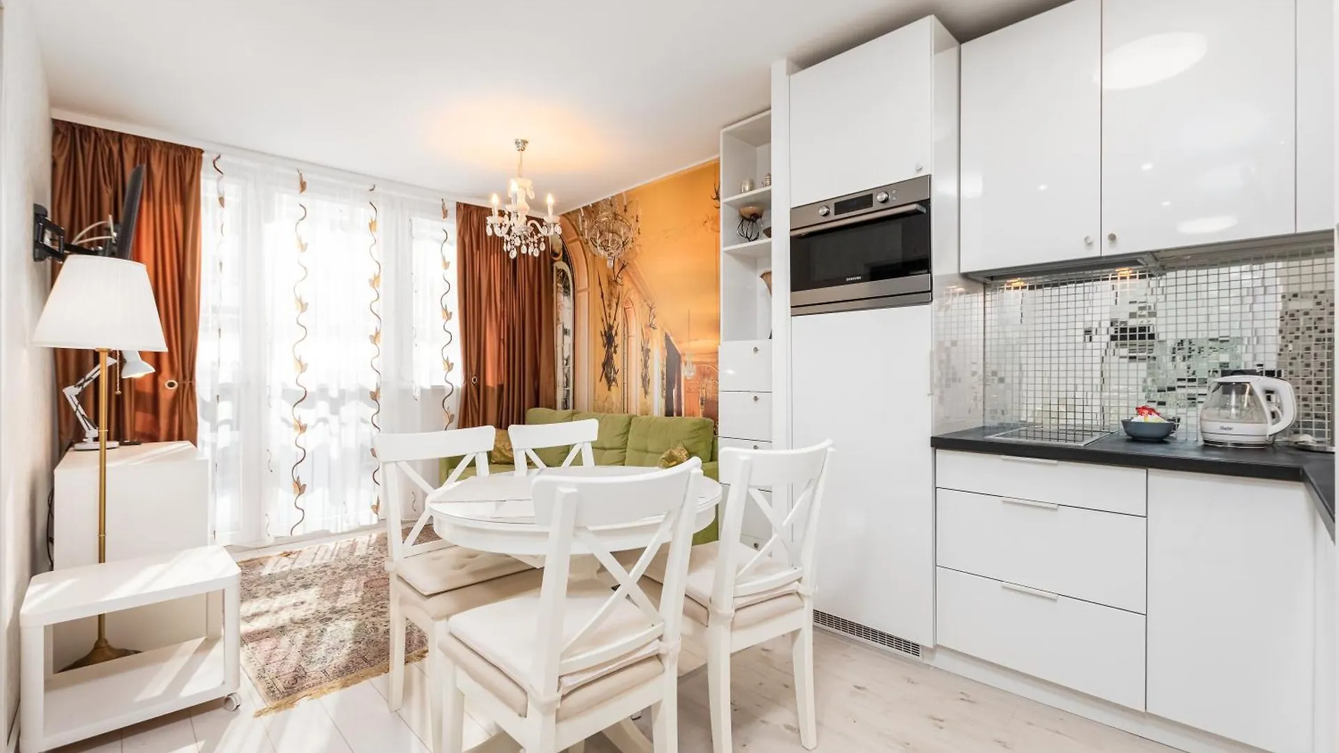 Super Centrum Pereca 2 By Homeprime Varšava